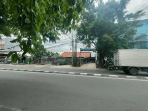 Tanah Komersil Strategis Di Palmerah Dekat Bank Dan Universitas lokasi di Jakarta Selatan, tersedia melalui melalui situs Olx