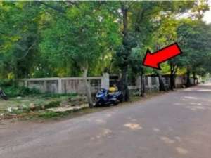 TANAH LAPANG DI LOKASI STRATEGIS JAKARTA SELATAN lokasi di Jakarta Selatan, tersedia melalui melalui situs Olx