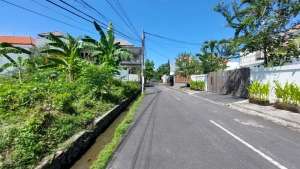 Tanah Luas 10areBisa Ambil 5 are500marea strategis investasi Zona Kuning. Jl Dewi Sri, Legian Badung. lokasi di Kab. Badung, tersedia melalui melalui situs Olx
