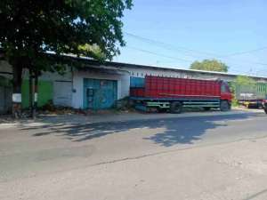 Tanah Luas Akses Jalan Lebar Kontener Strategis 13.342m lokasi di Sukoharjo Kab., tersedia melalui melalui situs Olx