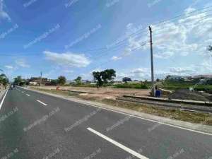 tanah luas pinggir jalan raya purwomartani cocok gudang dan perumahan lokasi di Kalasan, tersedia melalui melalui situs Olx