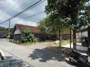 Tanah Murah Jogja, Condongcatur dekat RS JIH dan Utara Kampus UPN UII AMIKOMLingkungan Kost lokasi di Sleman Kab., tersedia melalui melalui situs Olx