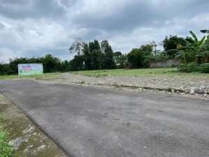 Tanah Murah Jogja, Dekat Stadion Maguwoharjo Sleman lokasi di Sleman Kab., tersedia melalui melalui situs Olx