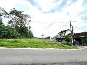 Tanah Murah Maguwoharjo Sleman Dekat Kampus UPN lokasi di Sleman Kab., tersedia melalui melalui situs Olx