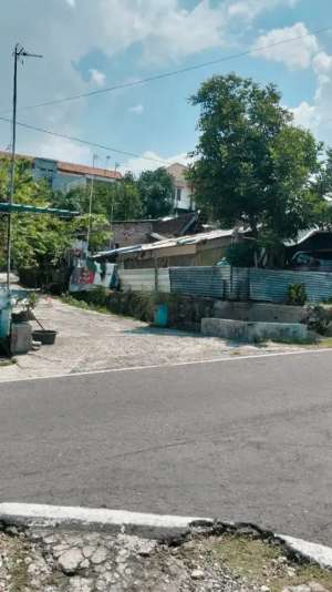 TANAH murah potensial UNS Surakarta lokasi di Surakarta Kota, tersedia melalui melalui situs Olx