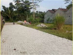 Tanah Murah Tempel Sleman dijual cepat dekat Exit toll Banyurejo lokasi di Yogyakarta Kota, tersedia melalui melalui situs Olx