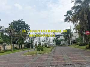 Tanah Palagan dijual dekat sekolah BIAS Kaliurang lokasi di Yogyakarta Kota, tersedia melalui melalui situs Olx