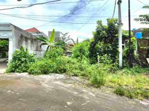 Tanah pekarangan Dekat Tol Murah Strategis Ideal SHM 200m lokasi di Surakarta Kota, tersedia melalui melalui situs Olx