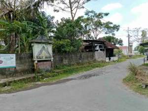 Tanah Pekarangan Di Tirtoadi Mlati Sleman Dekat Westlake dan Kampus UNISSA lokasi di Sleman Kab., tersedia melalui melalui situs Olx