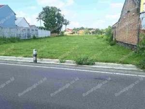 tanah pinggir jalan raya cangkringan Tirtomartani kalasan lokasi di Sleman Kab., tersedia melalui melalui situs Olx