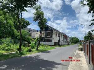 Tanah Purwomartani utara Kampus UKRIM Kalasan dijual murah lokasi di Yogyakarta Kota, tersedia melalui melalui situs Olx