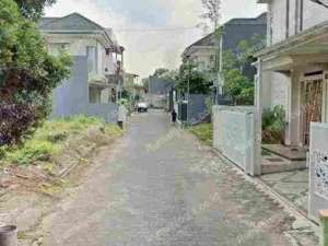 tanah sangat strategis dalam perumahan jambon nogotirto lokasi di Mlati, tersedia melalui melalui situs Olx