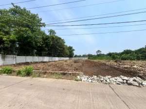 Tanah SHM Jatake Pagedangan, Strategis Dekat Stasiun Jatake BSD lokasi di Tangerang Kab., tersedia melalui melalui situs Olx