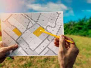 Tanah siap bangun di Medokan Asri blok MA1B Hanya 50 meter dari jalan raya rungkut madya lokasi di Surabaya Kota, tersedia melalui melalui situs Olx