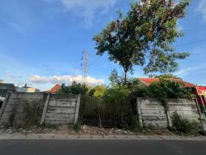 Tanah Siap Pakai Cocok Untuk Cafe Bengkel Dan Resto Lokasi Dekat Hyatt lokasi di Sleman Kab., tersedia melalui melalui situs Olx