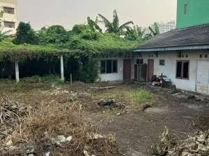 TANAH STRATEGIS 795M2 COCOK UNTUK INVESTASI , DI SUMMARECON SERPONG lokasi di Tangerang Kota, tersedia melalui melalui situs Olx