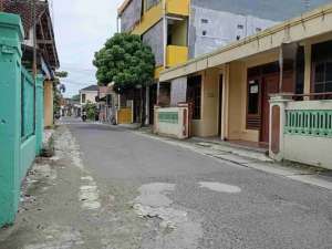 Tanah Strategis Bonus Kost Dekat Kampus UMY Yogyakarta lokasi di Sleman Kab., tersedia melalui melalui situs Olx