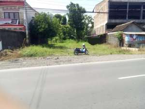 Tanah Strategis Jl Raya Solo Semarang Banyudono Boyolali lokasi di Boyolali Kab., tersedia melalui melalui situs Olx