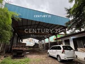 Tanah Strategis SHM Di Jakarta Pusat Cocok Komersial lokasi di Jakarta Barat, tersedia melalui melalui situs Olx