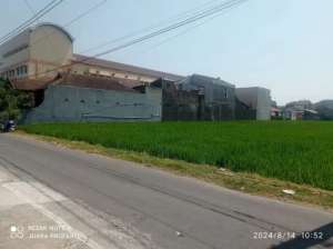 TANAH SUMBER BANJARSARI SOLO KOTA lokasi di Surakarta Kota, tersedia melalui melalui situs Olx