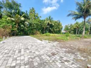 Tanah Tawangsari Dekat Kampus UNY Wates lokasi di Kulon Progo Kab., tersedia melalui melalui situs Olx