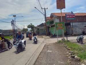 Tanah untuk gudang atau perumahan 2.3 jt permeter dekat summarecon lokasi di Bandung Kab., tersedia melalui melalui situs Olx