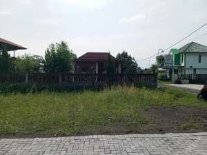 Tanah Yogyakarta dekat Kampus UGM di jl Kaliurang km 8 lokasi di Sleman Kab., tersedia melalui melalui situs Olx