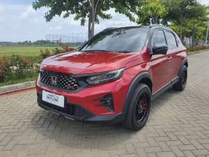 Jual bekas TANGAN PERTAMA NEGO SAMPAI DEAL HONDA WRV RS SENSING AT 2023 LOW KM,lokasi di Jakarta Selatan