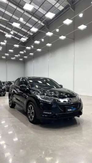 Jual bekas TDP 15jt Honda HRV E SE 2021, Plat S, KM 78rb, Tgn 1, Pajak Panjang,lokasi di Surabaya Kota