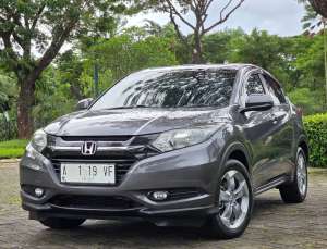 Jual bekas TDP 22.JTSEGER HRV E CVT 1.5 AT 2017 GREY ISTIMEWAHR-V,lokasi di Jakarta Selatan