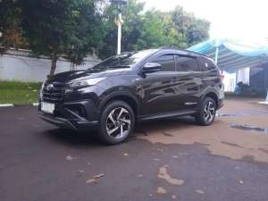 Jual bekas TDP 5 JUTA Toyota New Rush S TRD AT 2020 Hitam,lokasi di Bekasi Kota