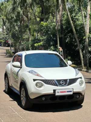 Jual bekas TDP15jt Juke RX CVT putih,lokasi di Depok Kota