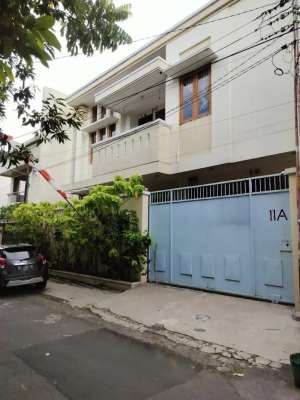 Tengah Kota Solo Depan Stadion Manahan lokasi di Surakarta Kota, tersedia melalui melalui situs Olx