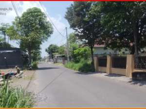 Tepi Aspal Sambisari Purwomartani dijual cepat, SHM P COCOK RUKO lokasi di Yogyakarta Kota, tersedia melalui melalui situs Olx