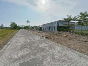 Tepi Jalan Utama 10 menit Malioboro Jogja HOOK lokasi di Yogyakarta Kota, tersedia melalui melalui situs Olx