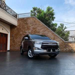 Jual bekas Terawat2018 Toyota Kijang Innova Reborn 2.0 V Bensin AT,lokasi di  