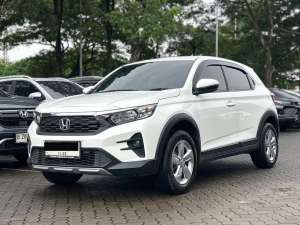 Jual bekas TERAWATHONDA WRV E 1.5 CVT AT MATIC 2023 PUTIH,lokasi di Jakarta Barat