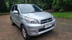 Jual bekas Terios ts manual 2014 upgrade velg recing,lokasi di Jakarta Pusat