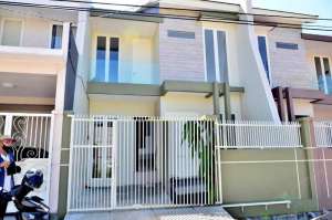 Termurah Bawa 3MRumah Baru Gress Gayungsari Surabaya , tersedia melalui melalui situs Olx