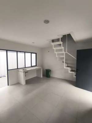 TERMURAH DIJAMIN Rumah park serpong lokasi di Tangerang Kab., tersedia melalui melalui situs Olx