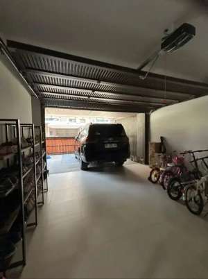 Termurah Dikelasnya Rumah Zora Kanade Lokasi Strategis lokasi di Tangerang Kab., tersedia melalui melalui situs Olx