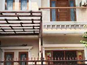 Termurah Rumah 3 Lantai di Danau Indah Dekat Moi Lebar 7 Siap Huni lokasi di Jakarta Utara, tersedia melalui melalui situs Olx