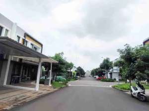 Termurah Rumah Cluster Summarecon RapiSiap Huni lokasi di Tangerang Kab., tersedia melalui melalui situs Olx