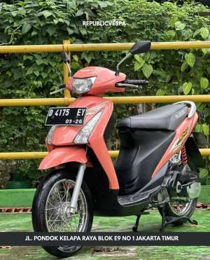 Jual bekas TERMURAH SUZUKI SPIN 125 AT TAHUN 2006 WARNA ORANGE GLITZY RARE UNIT,lokasi di Bandung Kota