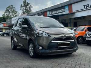 Jual bekas TERMURAH TOYOTA SIENTA G 1.5 MT MANUAL 2018 COKLAT,lokasi di Tangerang Selatan Kota