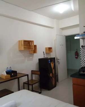The green aparment pramuka city STUDIO lokasi di Jakarta Pusat, tersedia melalui melalui situs Olx