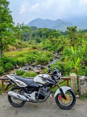 Jual bekas Tiger revo 2013,lokasi di Surabaya Kota