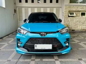 Jual bekas Toyot Raize GR Turbo 2023 AT Twotone Istimewa,lokasi di Surabaya Kota