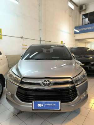 Jual bekas TOYOTA 2019 INNOVA REBORN V 2.4 AT SILVER MEWAH OTOMART 286 KENJERAN,lokasi di Surabaya Kota
