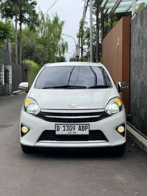 Jual bekas Toyota Agya 1.0 G Matic 2015,lokasi di Bandung Kota